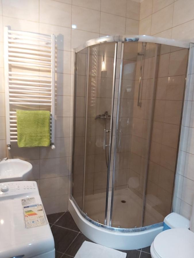 Bako_2 Wola Filipowska Motel Luaran gambar